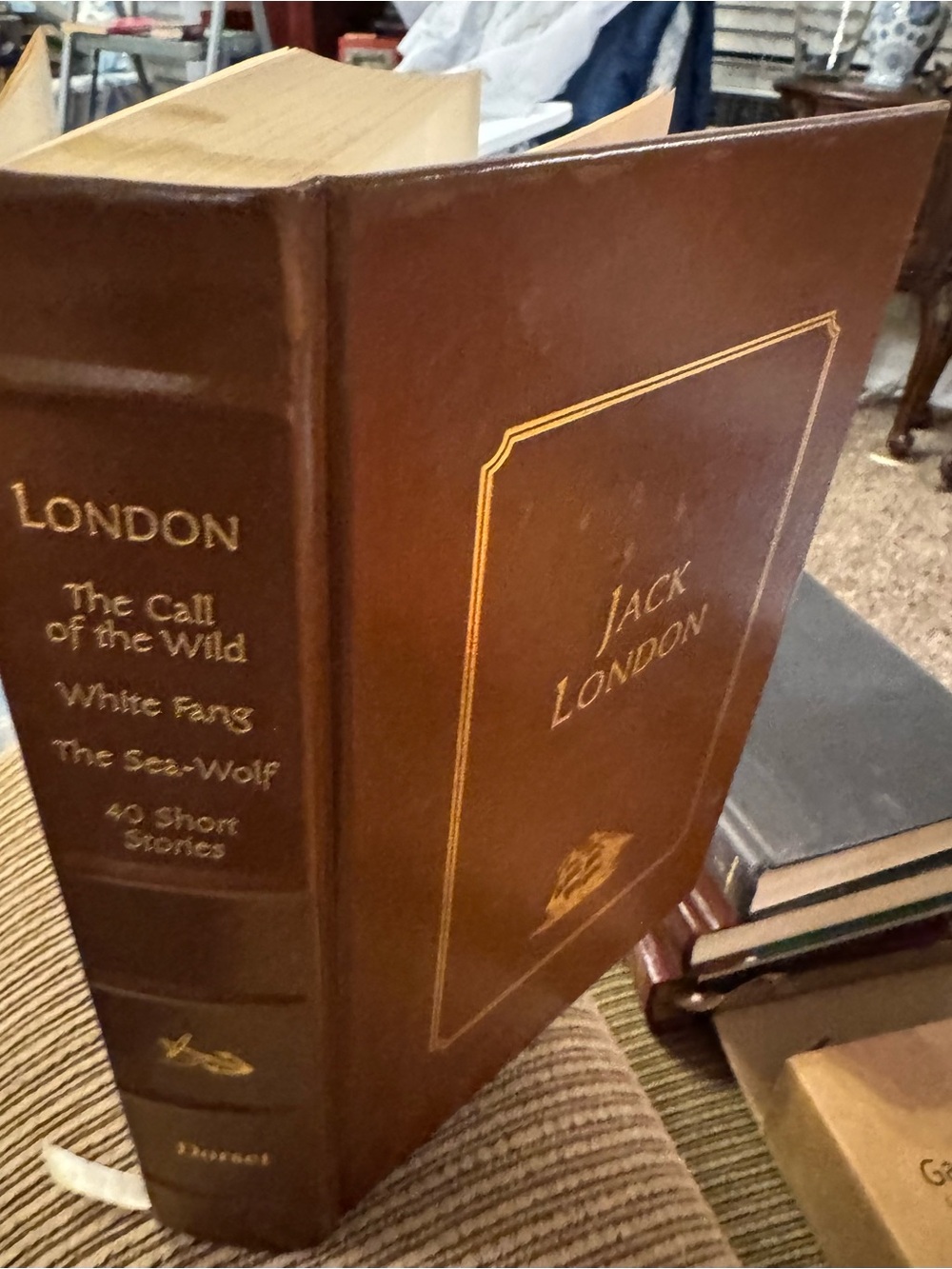 Jack London Leatherbound Classics in Brown gold leaf
